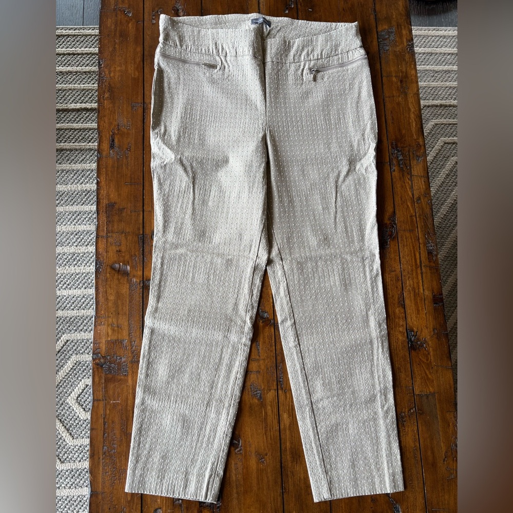 Women’s Tan Pants